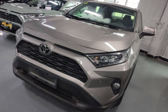 丰田 RAV4荣放 2020款 2.0L CVT两驱都市版