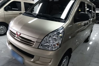 五菱汽车 五菱荣光S 2023款 1.5L 基本型 5/7座