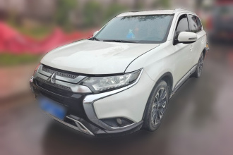 三菱 欧蓝德 2019款 2.0L 两驱畅享版 5座 国V