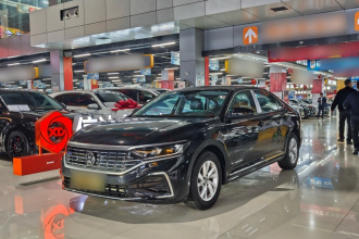 大众 帕萨特新能源 2025款 430PHEV 混动商务版