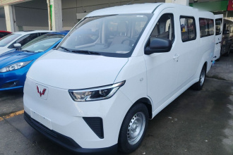 五菱汽车 五菱扬光 2026款 440km 客车版舒适型 6座