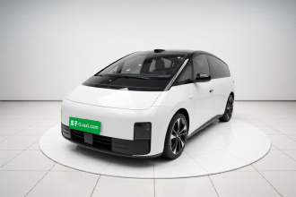 理想汽车 理想MEGA 2025款 Home 家庭特别版