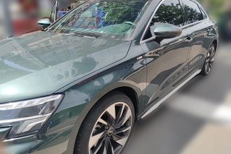 奥迪A3 2023款 改款 A3L Limousine 35 TFSI 时尚运动型