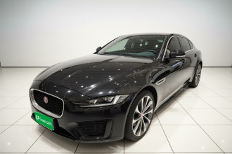 捷豹XEL 2020款 2.0T 200PS R-DYNAMIC 青春运动版