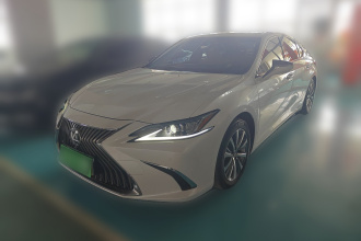 雷克萨斯ES 2018款 200 卓越版 国VI