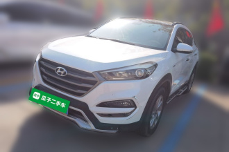 现代 途胜 2015款 1.6T 双离合两驱智能型
