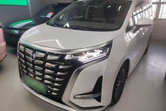 腾势D9 2022款 DM-i 970 四驱尊荣型