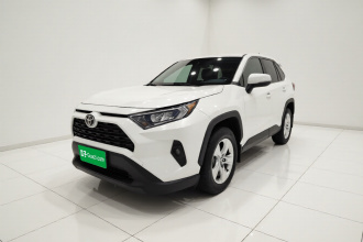 丰田 RAV4荣放 2024款 2.0L CVT两驱都市版