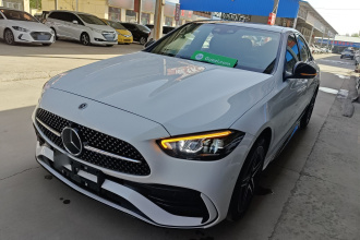 奔驰C级 2025款 C 260 L 皓夜运动版