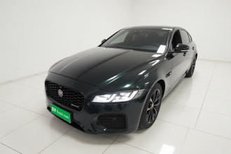 捷豹XFL 2019款 XFL 2.0T 250PS 四驱尊享版