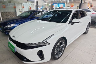 起亚K5 2021款 270T CVVD 焕新版