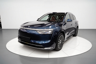 鸿蒙智行 问界M8 2025款 增程 Ultra版 53.4kWh 5座版 (192线激光雷达）
