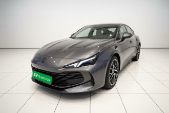 名爵 MG7 2026款 1.5T 300 DCT优雅版