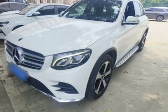 奔驰GLC 2018款 改款 GLC 260 4MATIC 豪华型