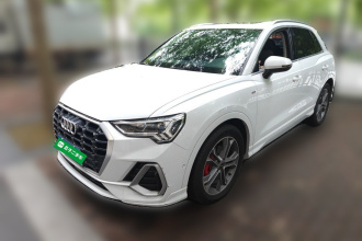奥迪Q3 2022款 40 TFSI 时尚动感型