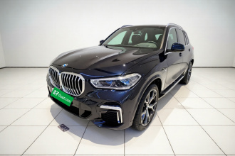 宝马X5 2022款 改款 xDrive 40Li M运动套装