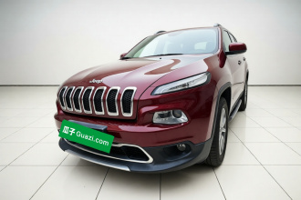 Jeep 自由光 2016款 2.4L 专业智能版