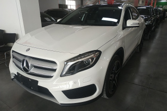 奔驰GLA 2016款 GLA 220 4MATIC 豪华型
