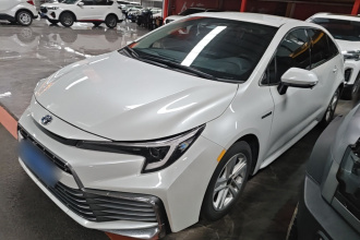 丰田 凌尚 2023款 双擎 2.0L 领先版