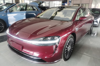 鸿蒙智行 享界S9T 2025款 增程 Ultra长续航版