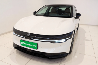 极氪007 2025款 后驱智驾版 75kWh