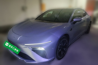 哪吒汽车 哪吒S 2022款 增程版 1160km 后驱小版