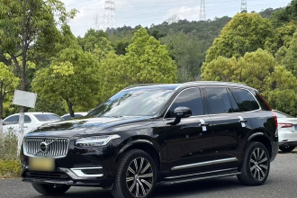 沃尔沃XC90 2023款 B6 智逸豪华版 7座