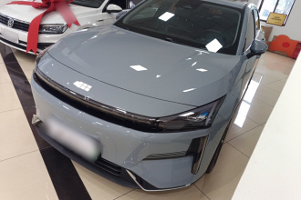 吉利银河 银河L6 2025款 EM-i 140km 星舰版