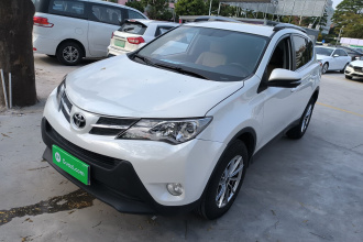 丰田 RAV4荣放 2015款 2.0L CVT两驱都市版