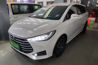 比亚迪 宋MAX 2017款 1.5T 自动智联豪华型 7座