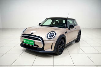 MINI 2022款 1.5T COOPER 艺术家