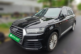奥迪Q7 2018款 45 TFSI S line运动型