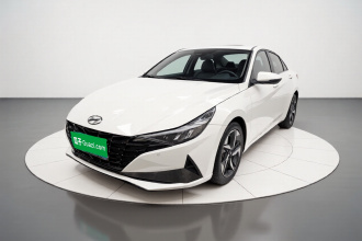 现代 伊兰特 2022款 1.5L CVT LUX尊贵版