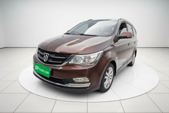 宝骏730 2016款 1.5L 手动舒适型 7座 国V