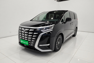 腾势D9 2022款 DM-i 1040 尊贵型