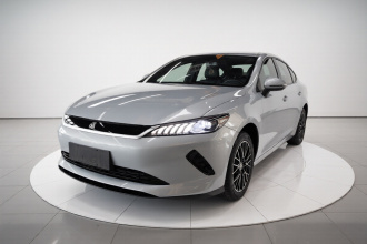 比亚迪 秦PLUS 2025款 EV 智驾版 510KM进取型