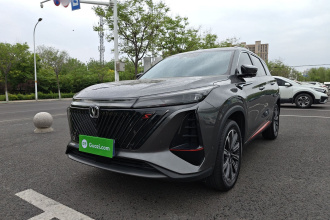 长安CS75 PLUS 2022款 第二代 2.0T 自动旗舰型