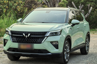 五菱汽车 五菱星辰 2021款 1.5T CVT星曜版