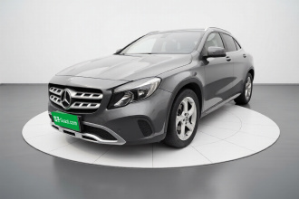 奔驰GLA 2018款 GLA 200 动感型