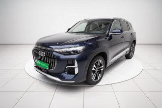 奥迪Q6 2025款 40 TFSI quattro 纪念版 羽林套装 7座