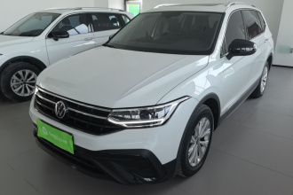大众 途观L 2024款 出众款 300TSI 自动两驱龙腾版