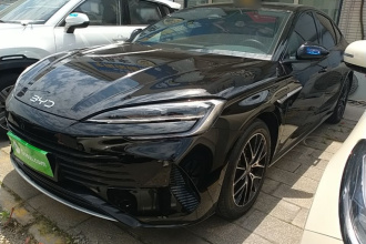比亚迪 海豹07 DM-i 2025款 DM-i 1.5L 125km 豪华型