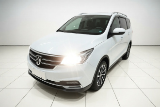 宝骏730 2019款 1.5T CVT时尚型 7座 国VI