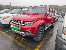 北京越野 北京BJ40 2018款 PLUS 2.3T 自动四驱旗舰版 国V