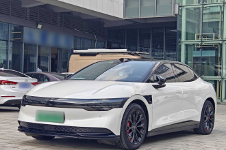 极氪007 2025款 后驱智驾版 75kWh