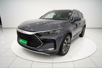 比亚迪 唐新能源 2022款 DM-p 215KM 四驱旗舰型