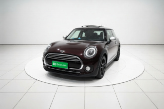 MINI Clubman 2016款 改款 1.5T COOPER 鉴赏家版