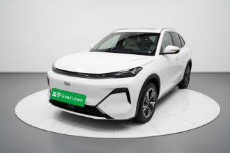 吉利银河 银河星舰7 EM-i 2025款 120km 探索+版