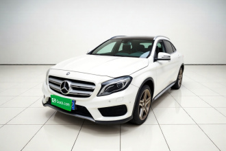 奔驰GLA 2015款 GLA 260 4MATIC 运动型