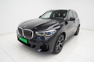 宝马X5(进口) 2022款 xDrive40i 尊享型 M运动套装